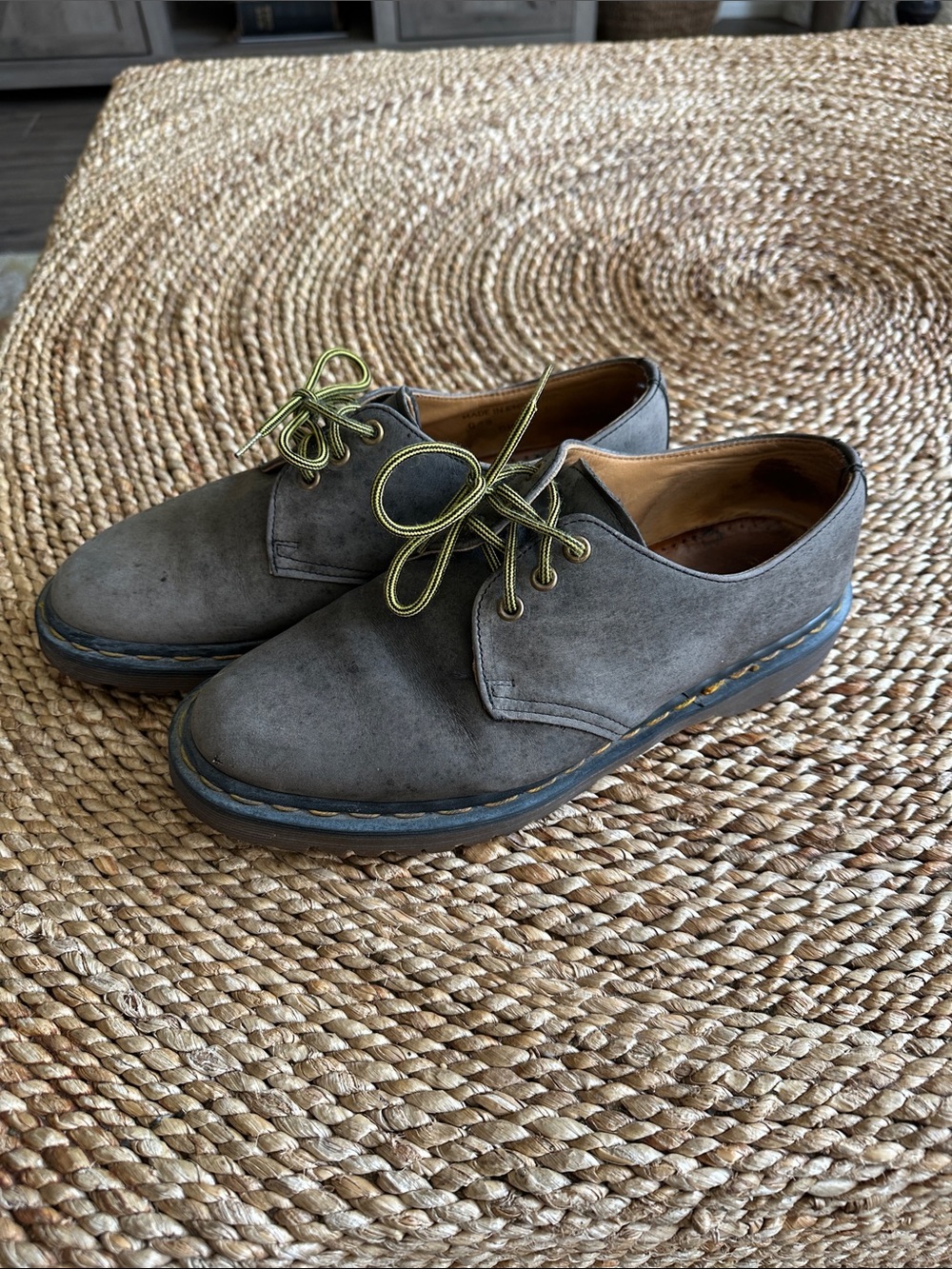 Men's Grey Leather Dr Martens size 8 Shoes Mens